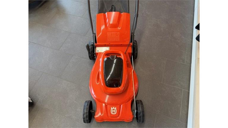 Husqvarna Akku-Rasenmäher LC142i Set