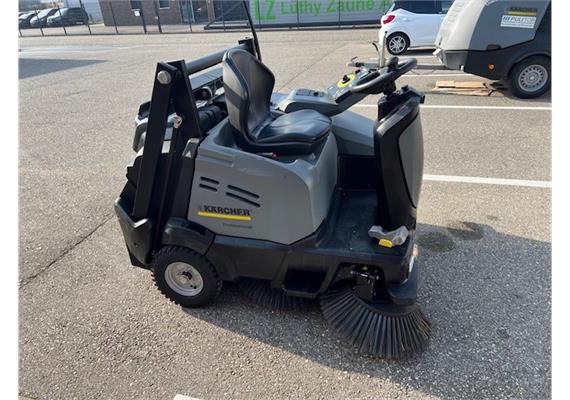 Kärcher Kehrsaugmaschine KM 125/130 RG Occasion